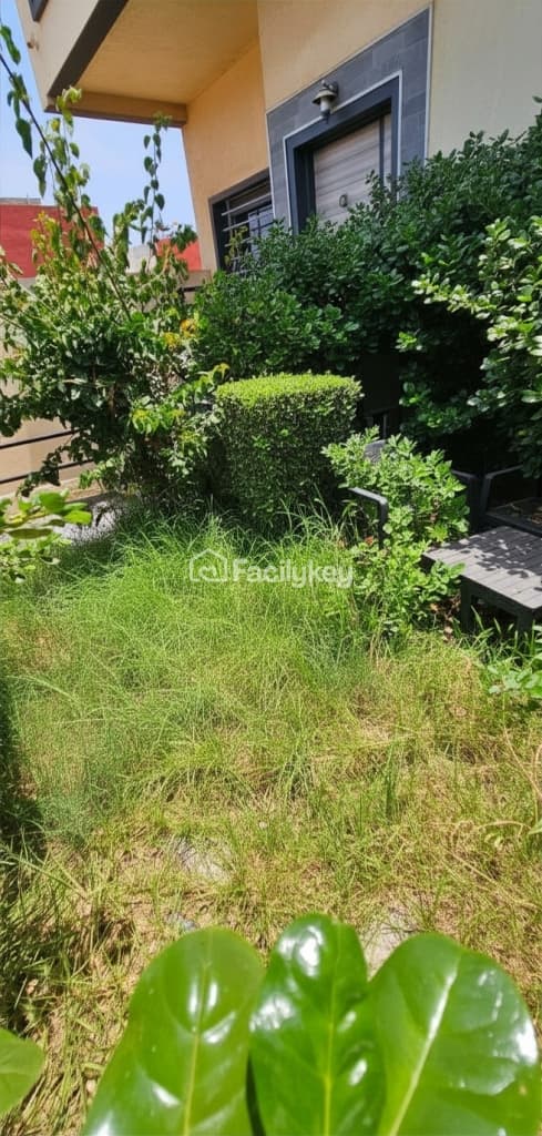 Villa de 349 m² à Dar Bouazza - 4