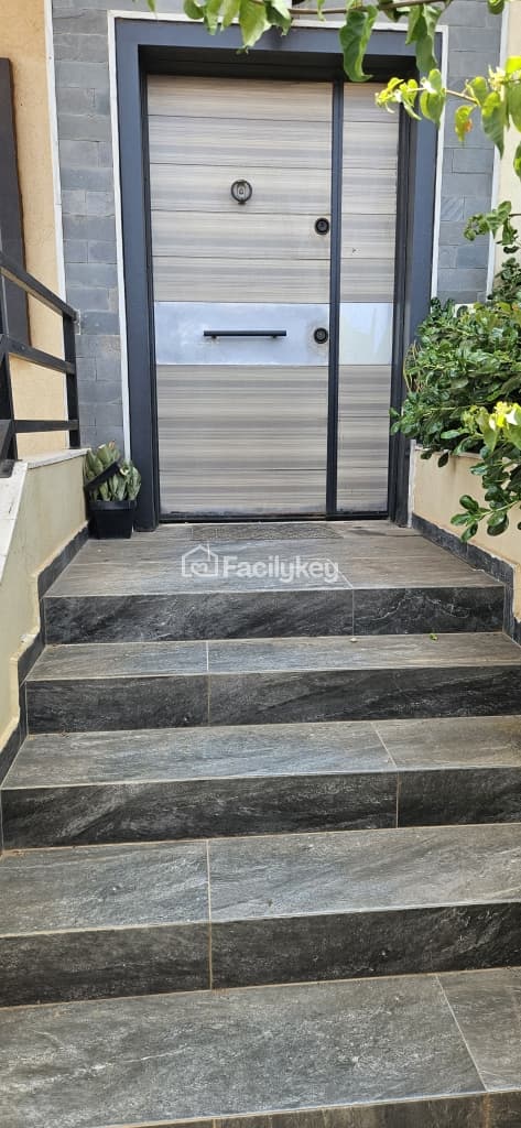 Villa de 349 m² à Dar Bouazza - 2