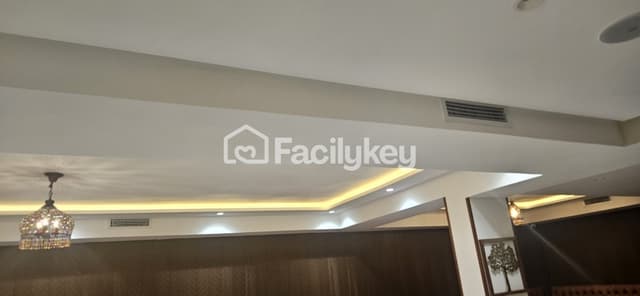 Local commercial de 230 m² à Casablanca - 27