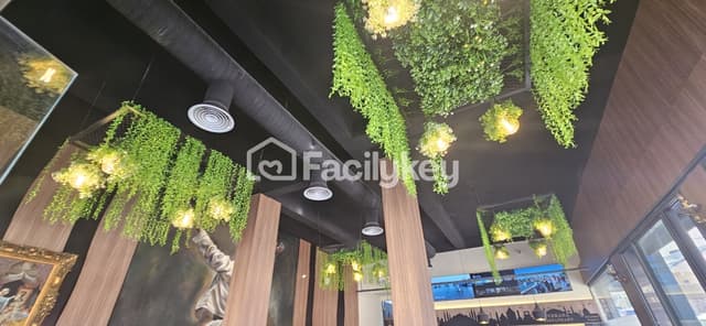 Local commercial de 230 m² à Casablanca - 7