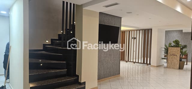 Local commercial de 230 m² à Casablanca - 20